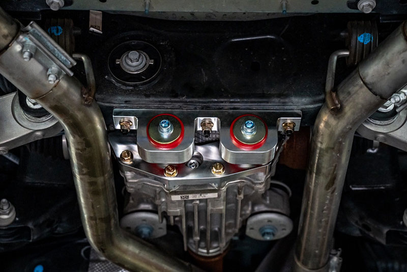 Steeda Explorer Pro Differential Support System Gallery 1