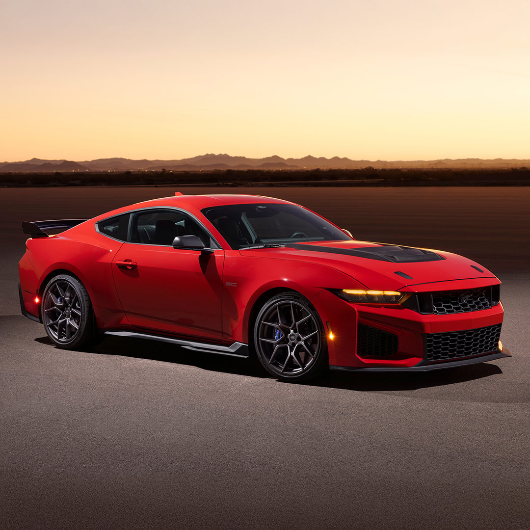 Ford Mustang Dark Horse SC