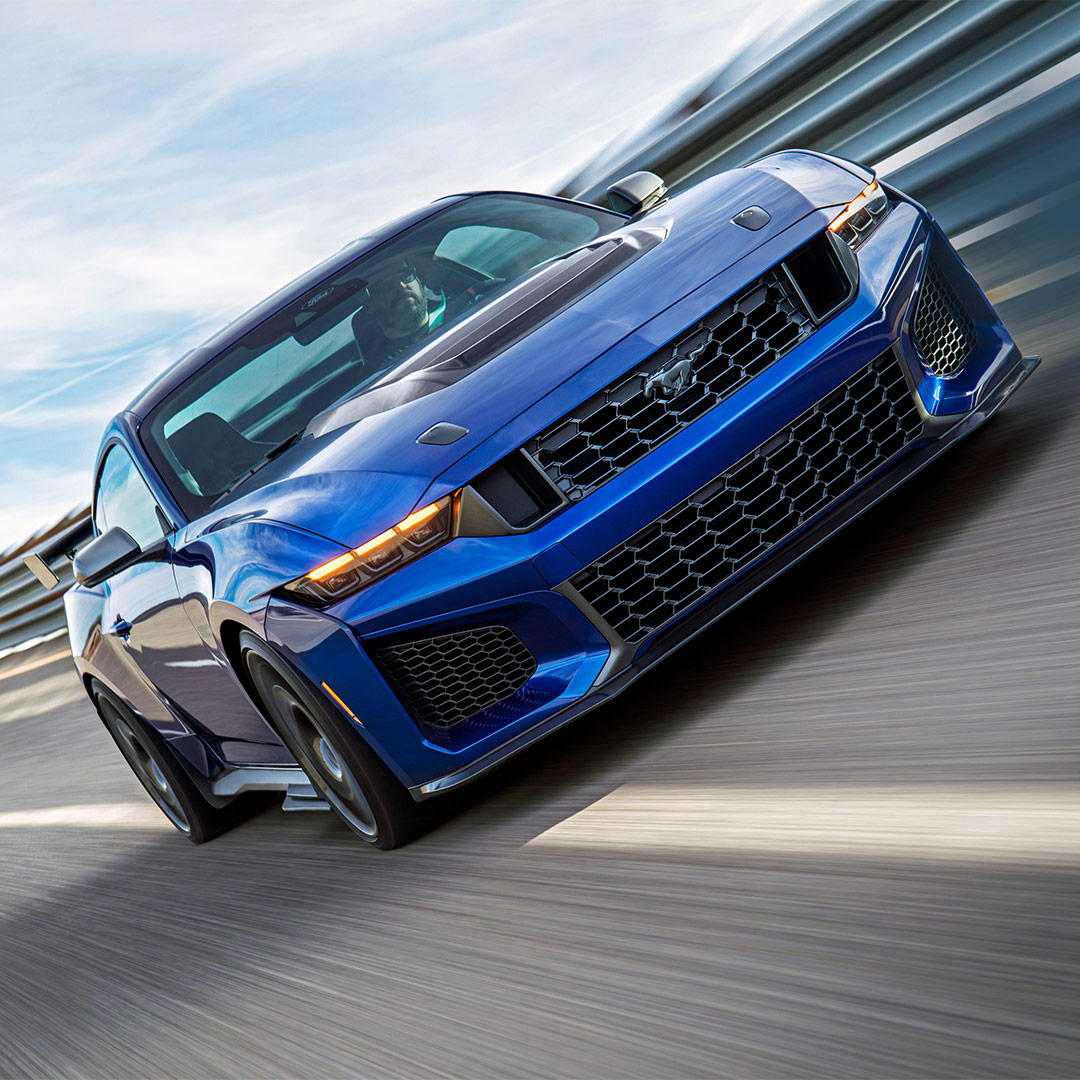 Ford Mustang Dark Horse SC