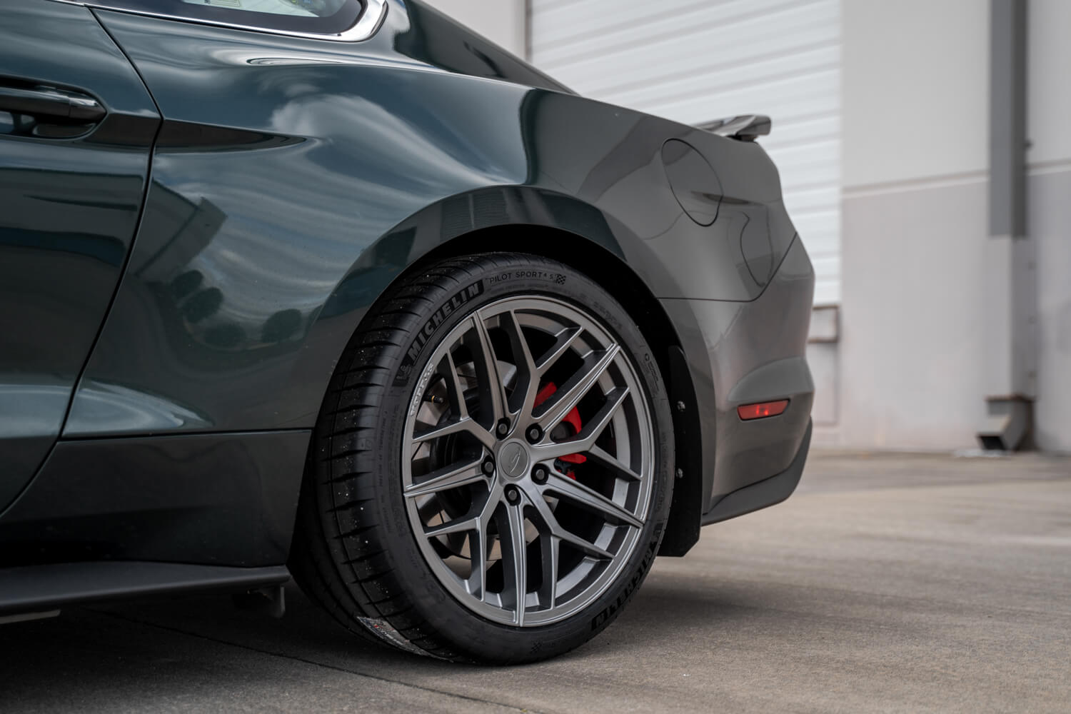 2019 Mustang Bullitt Steeda Trident Wheels Square Gloss Titanium Photo 9