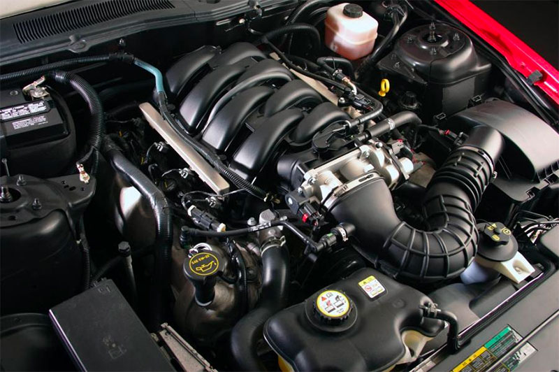 2005 Mustang Engine Bay