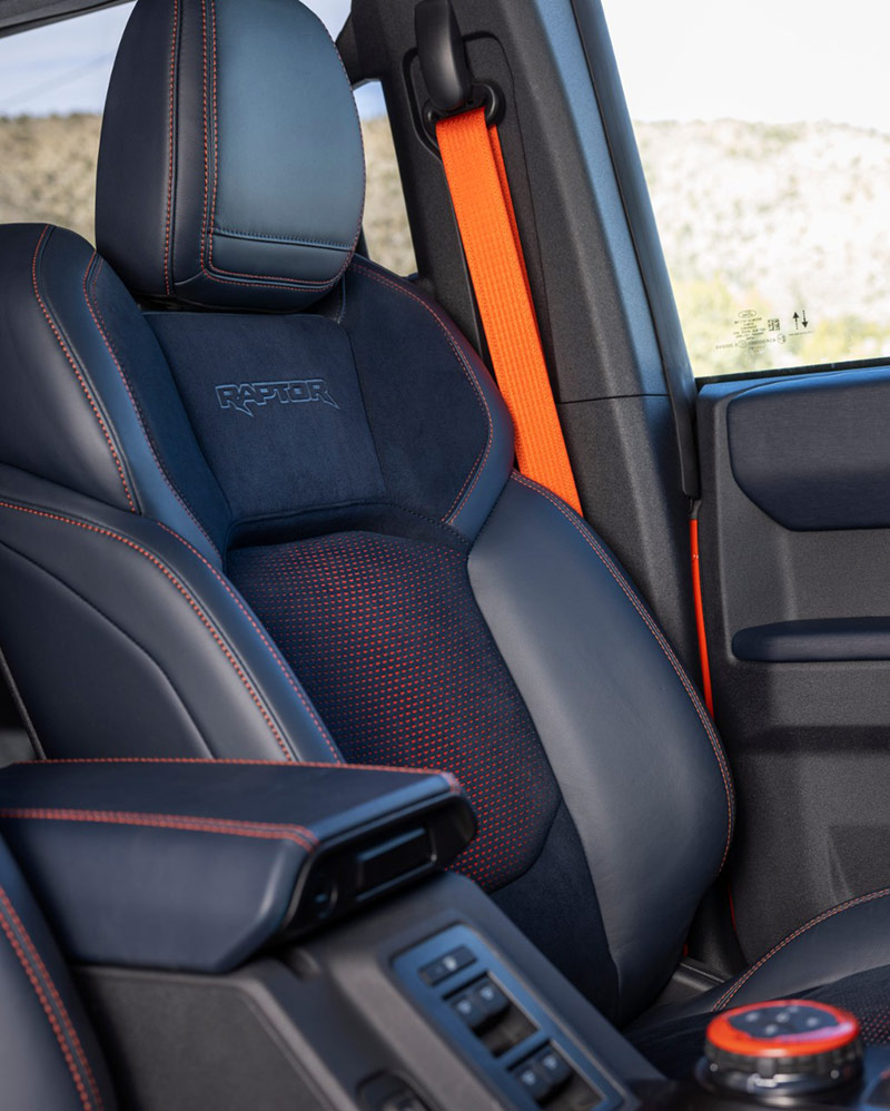 Ford Bronco Raptor seats