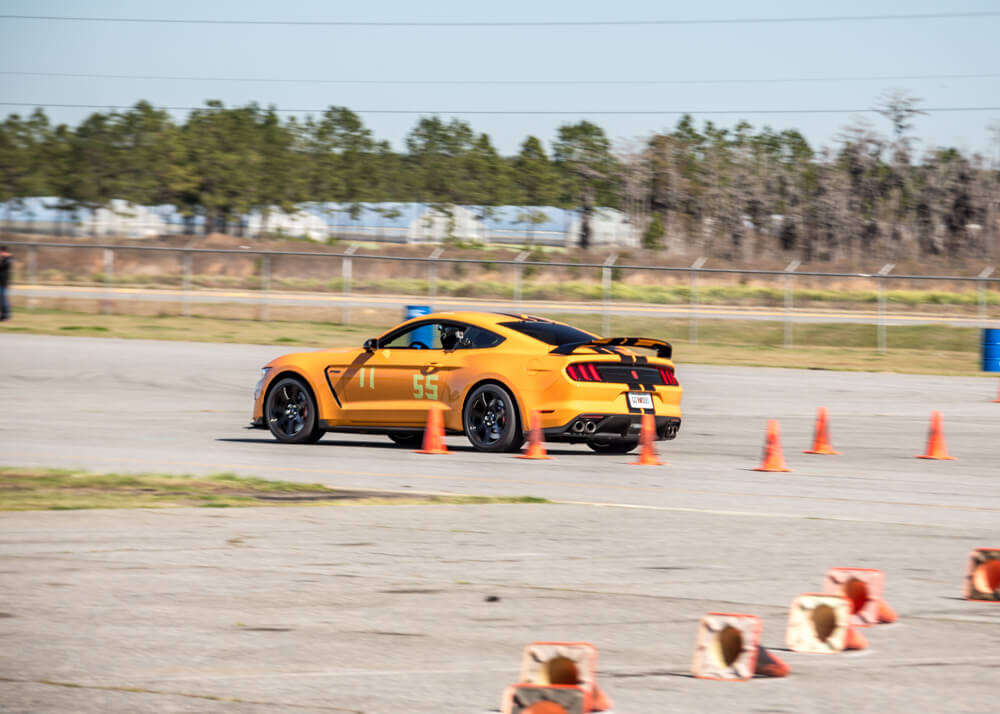 2019 Shelby GT350R Orange Fury Photo3