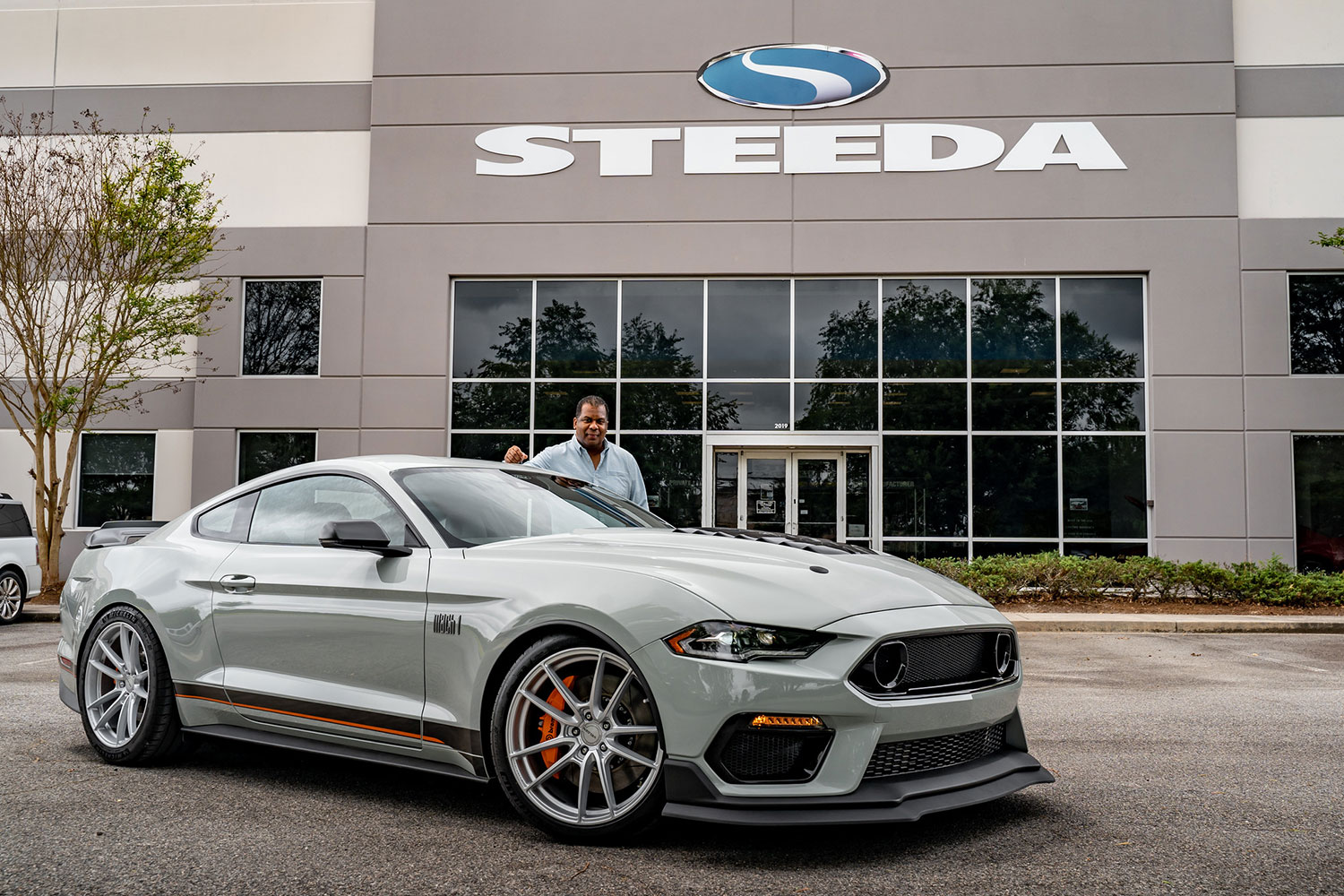 Steeda Mach 1 #2002-009